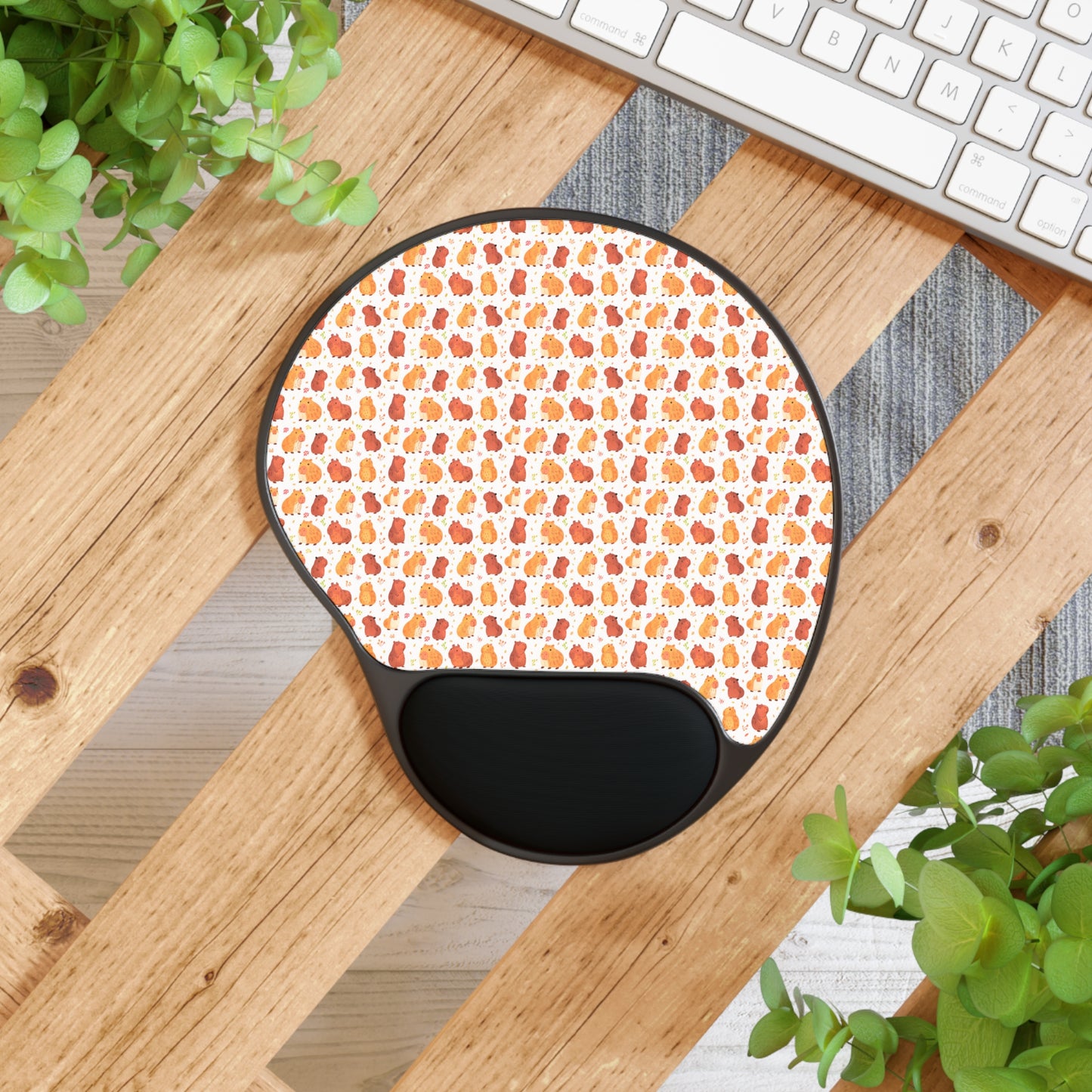 Capybara Mouse Pad With Ergonomic Wrist Rest