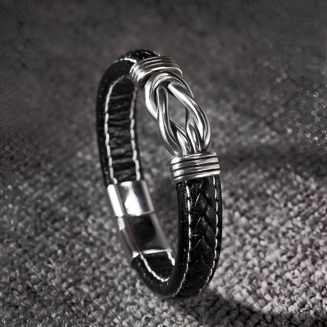 Braided Knot Bracelet