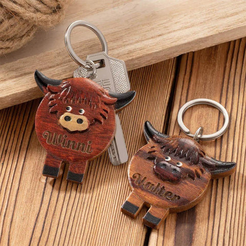 Wooden Highland Cow Keyring with Name Engraving