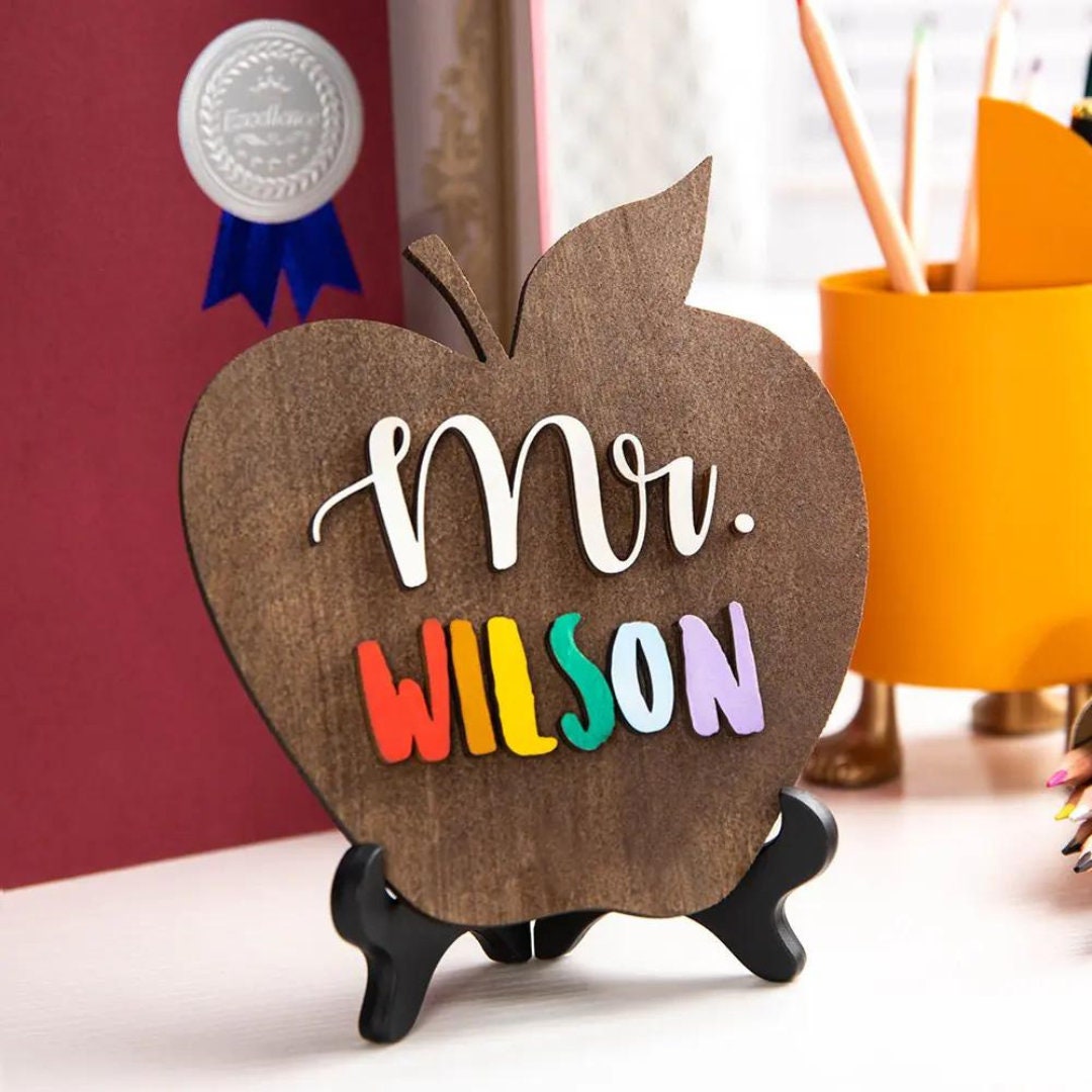 Customized Apple Shaped Desk Name Plate for Teachers
