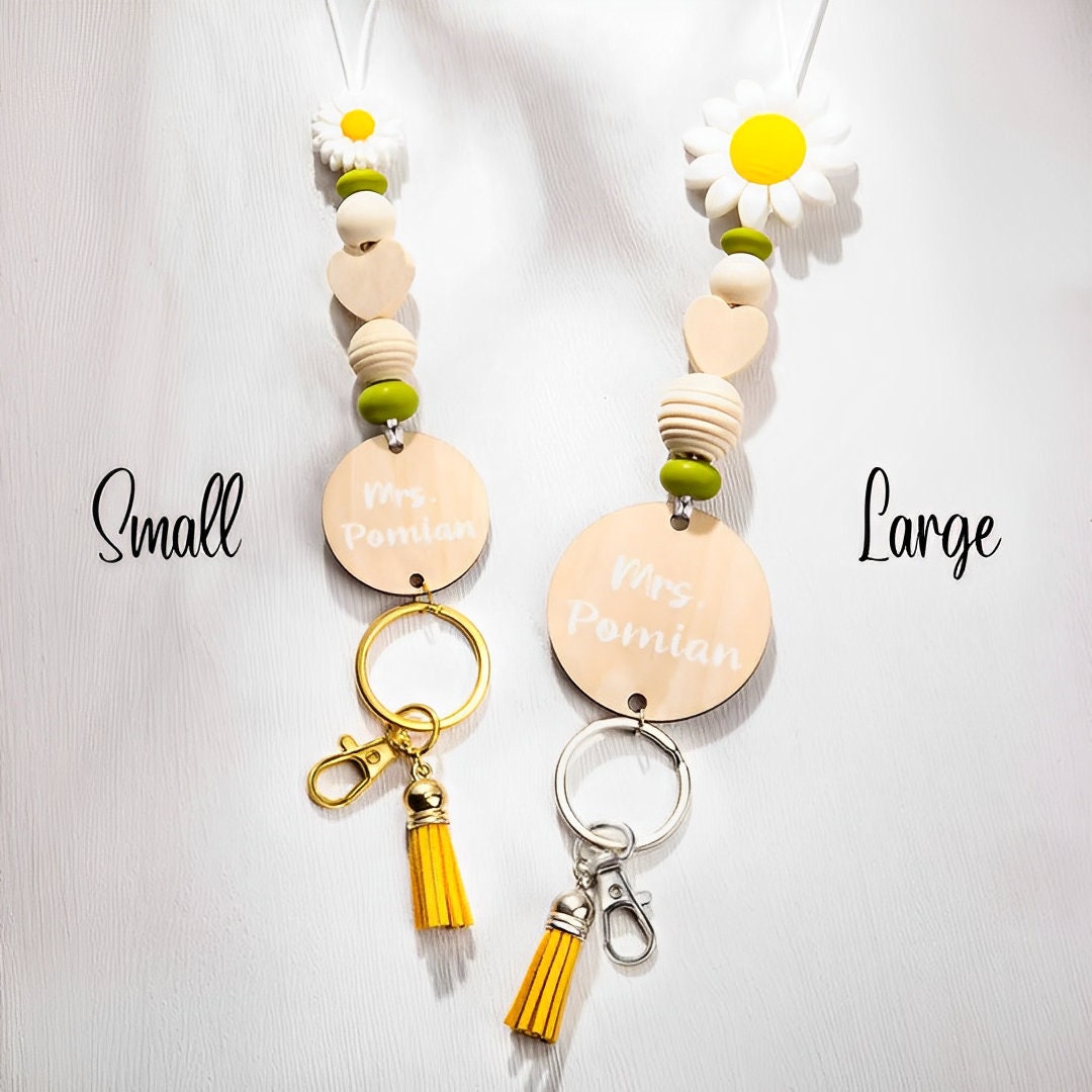Personalized Wooden Beaded Daisy Lanyard