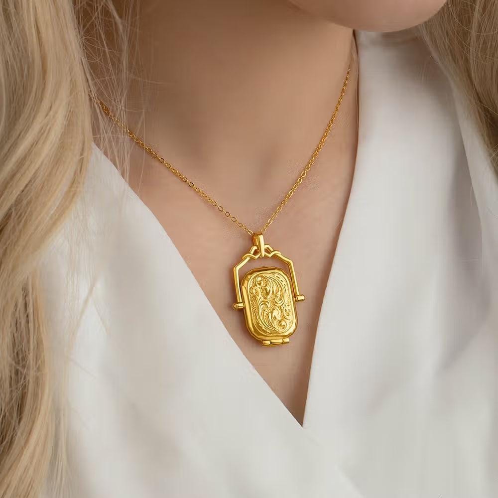 Antique Style Photo Locket Necklace with Name