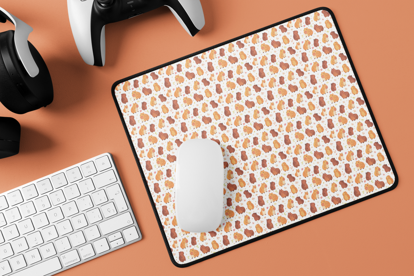 Capybara Chibi Kawaii Capybara Style Printed Desk Mat