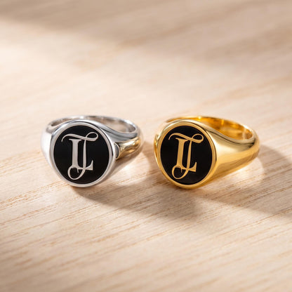 Individuell gestalteter Monogramm-Siegelring mit Innengravur