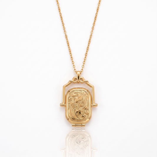 antique style photo locket necklace