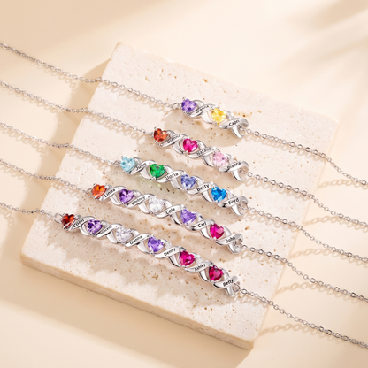 Bracciale con pietre portafortuna, 2-7 cuori e nomi incisi