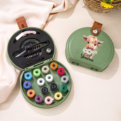 Personalized Highland Cow Sewing Kit with Name and Birth Flower, photo 3