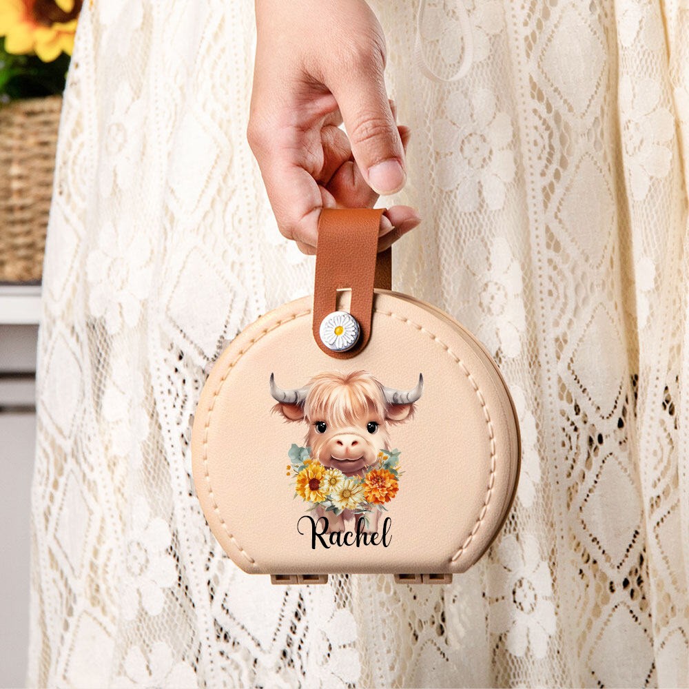 Personalized Highland Cow Sewing Kit with Name and Birth Flower, photo 4