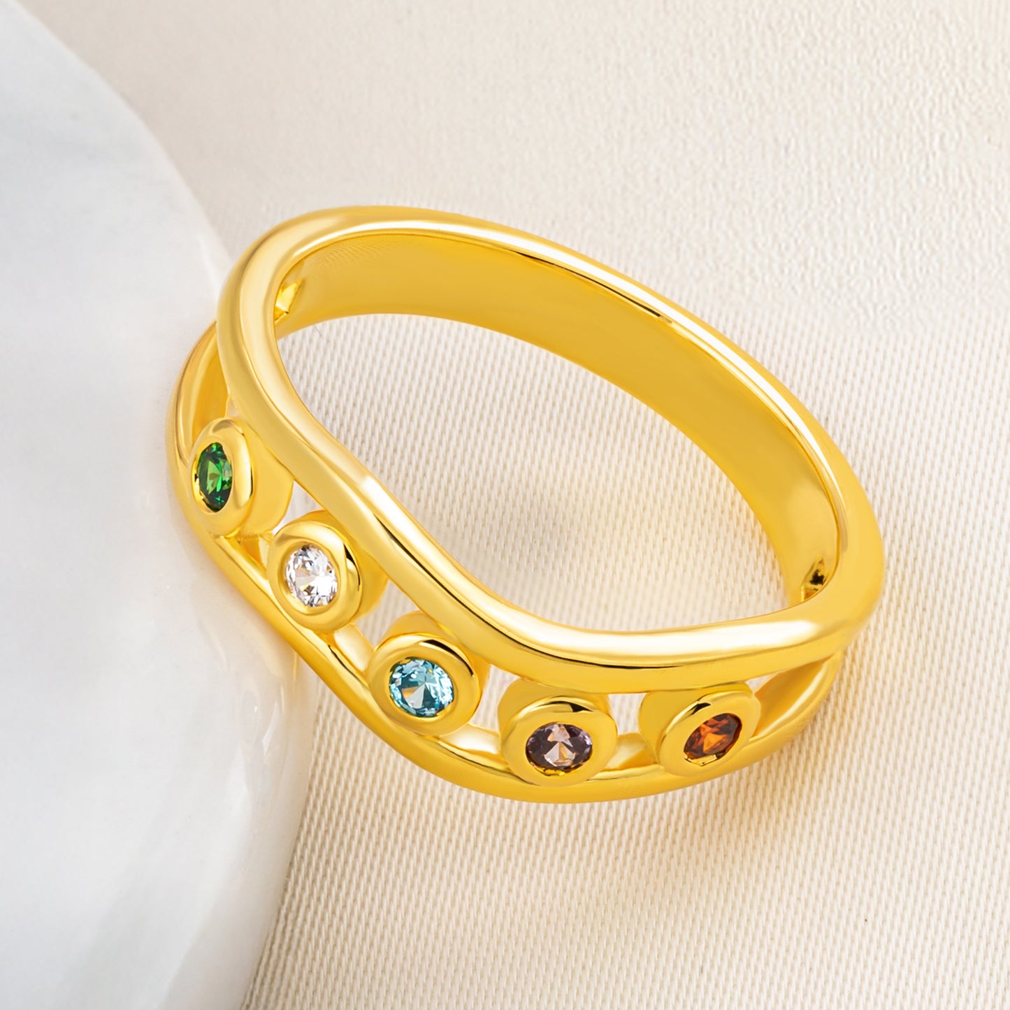 Personalized Contour Stacking Family Birthstones Ring