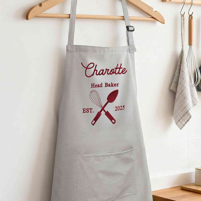 Personalized Embroidered Name Apron with Pockets, photo 1
