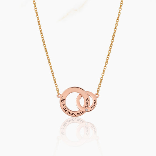 personalized name interlocking circle necklace