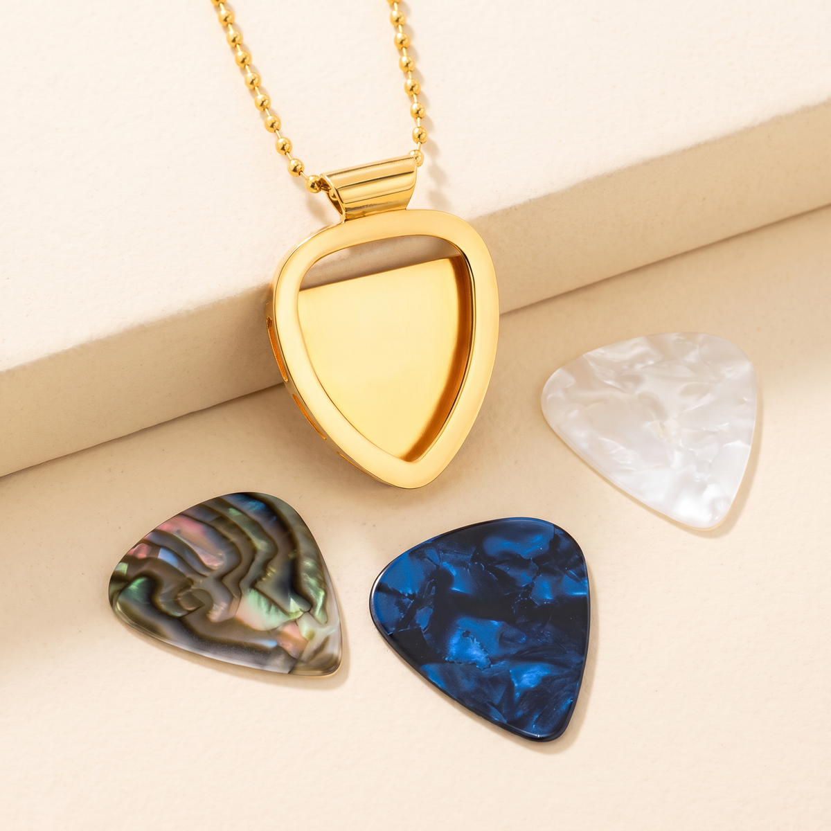 Guitar Pick Holder Necklace with Custom Engraving and Set of 3 Guitar Picks