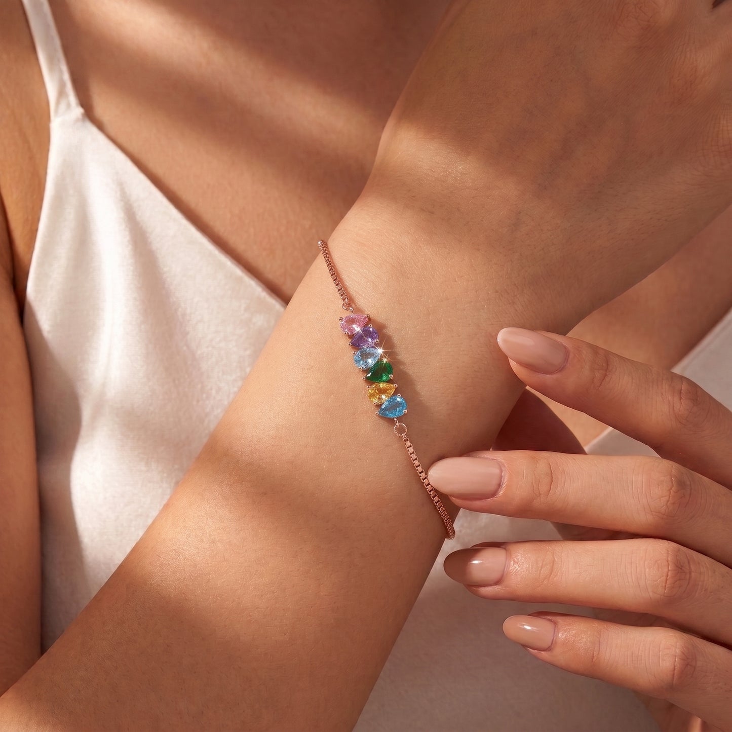 Custom Family Tearshaped Birthstones Bracelet
