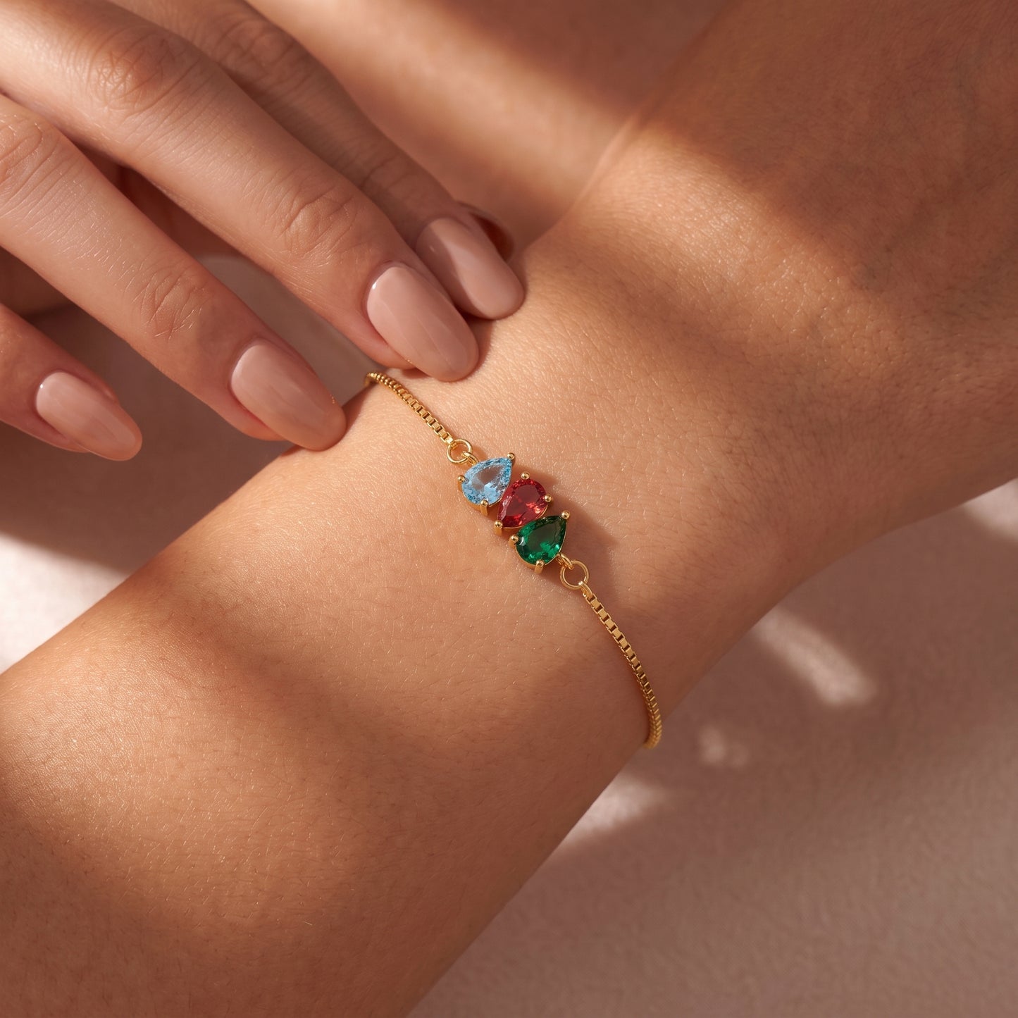 Custom Family Tearshaped Birthstones Bracelet