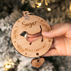 Personalisierter Holzornament mit Hundesilhouette