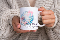 Personalisierte Tasse mit Namen und Eistanzkönigin-Motiv