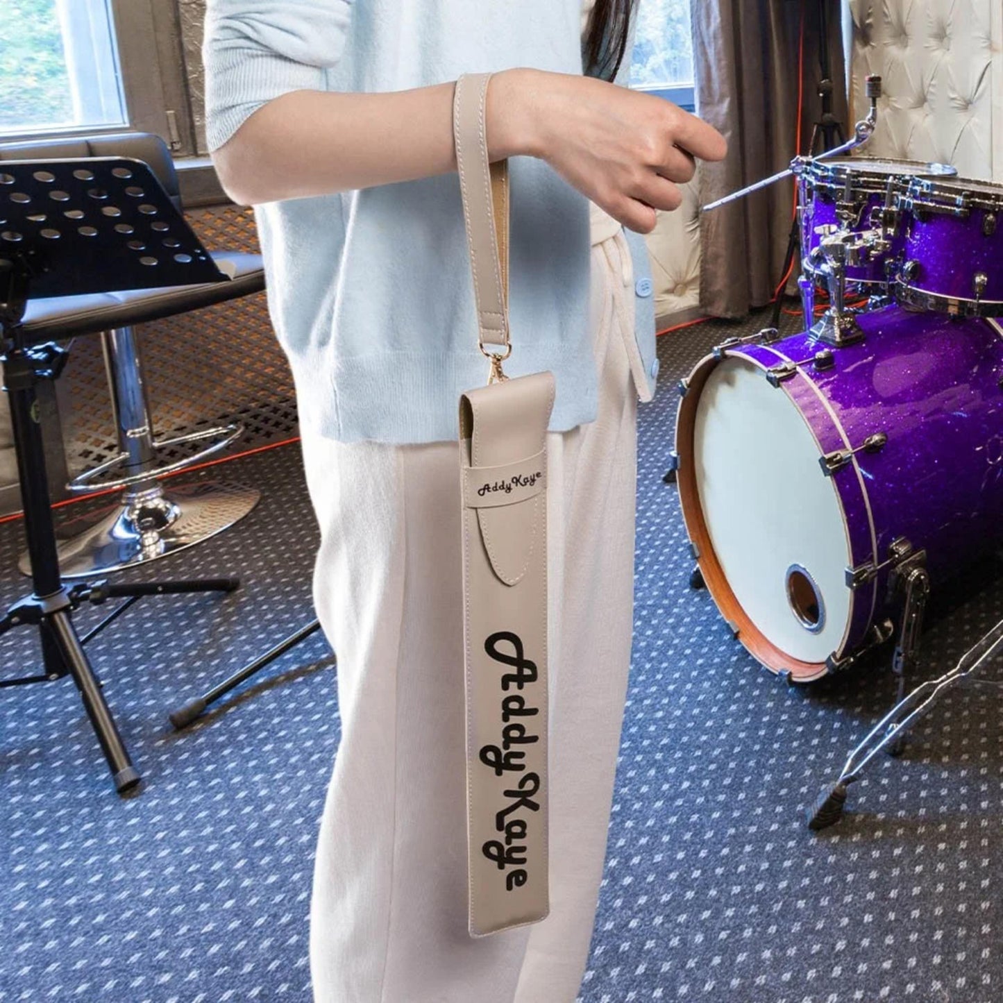 Personalized Leather Travel Drumstick Bag