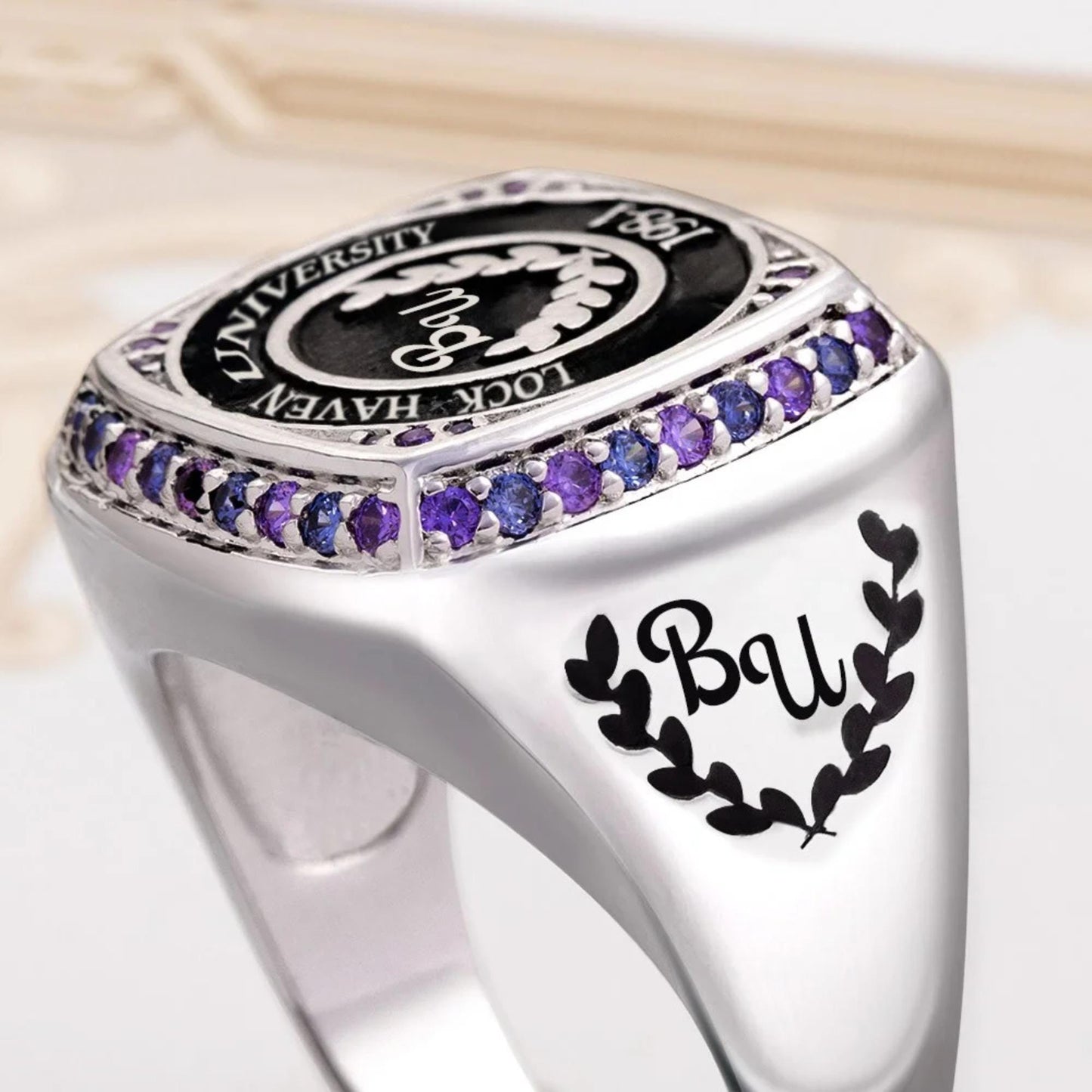 Customized Engraved University Graduation Signet Ring