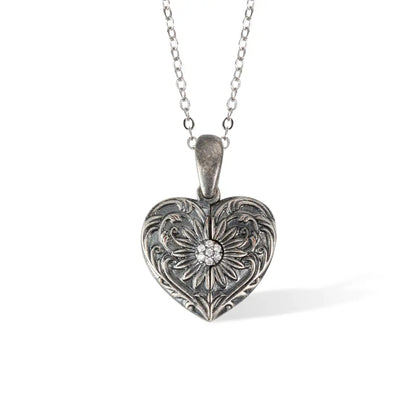 Custom Vintage Photo Locket Necklace with Heart Wings