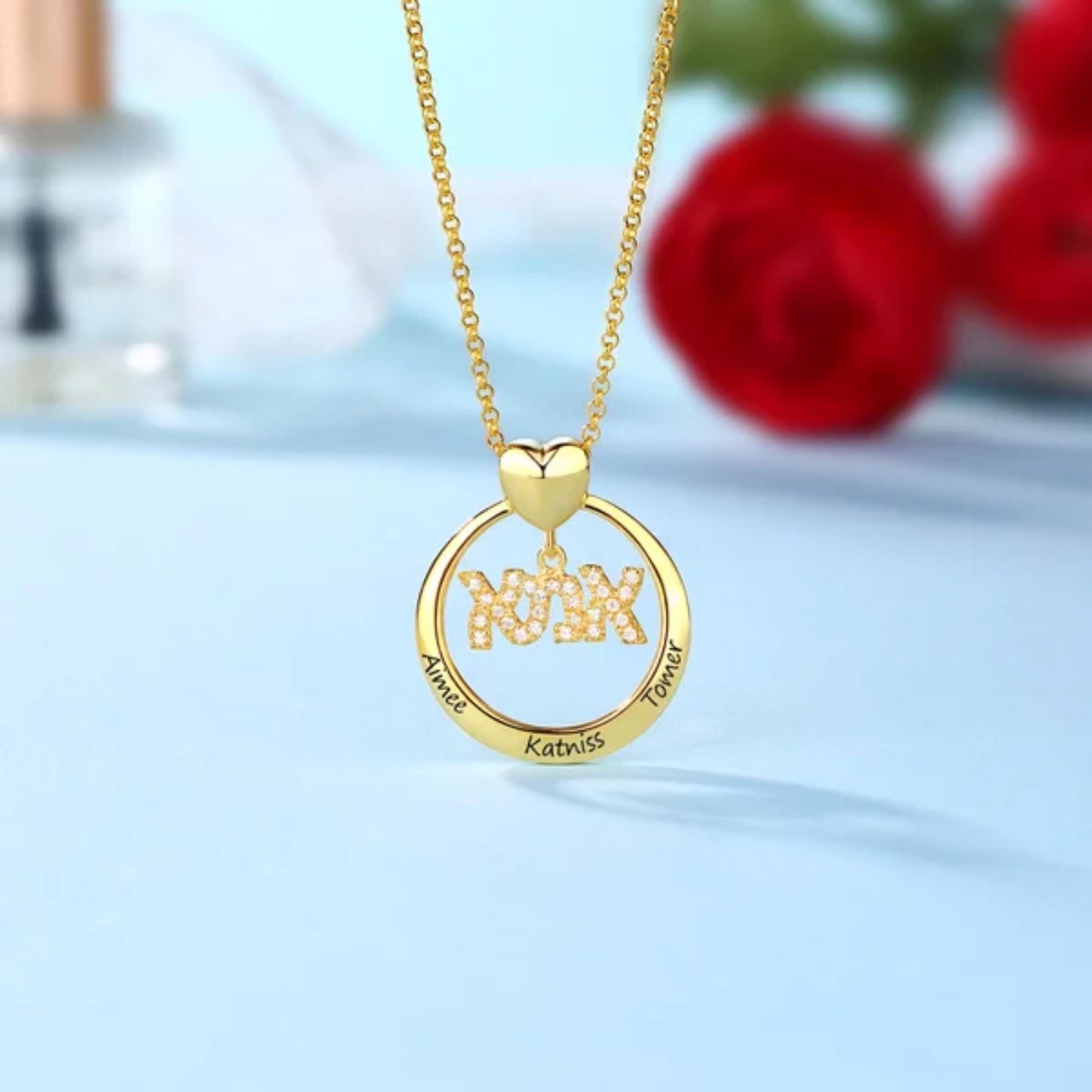 Engraved Hebrew Name Circle Pendant Necklace