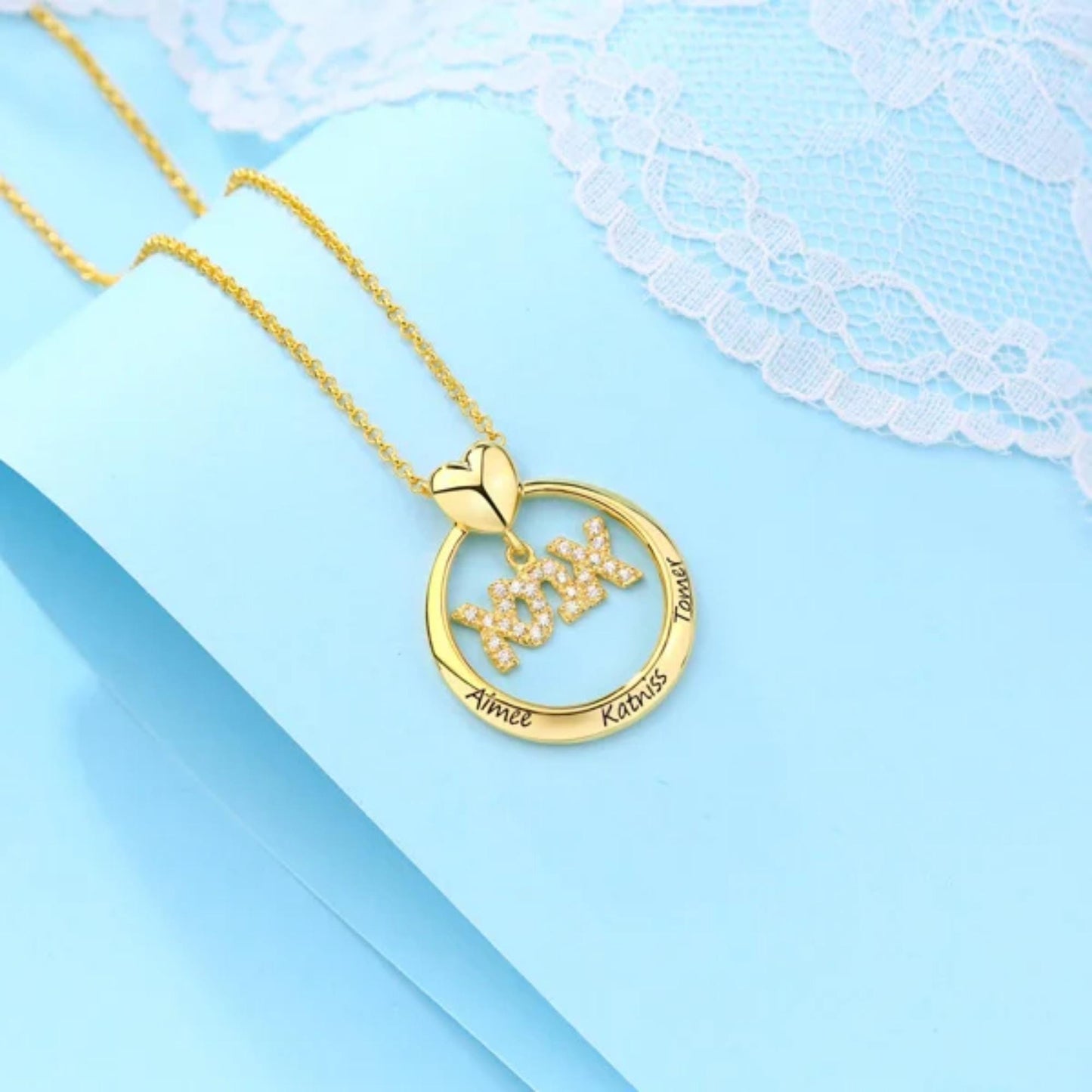 Engraved Hebrew Name Circle Pendant Necklace