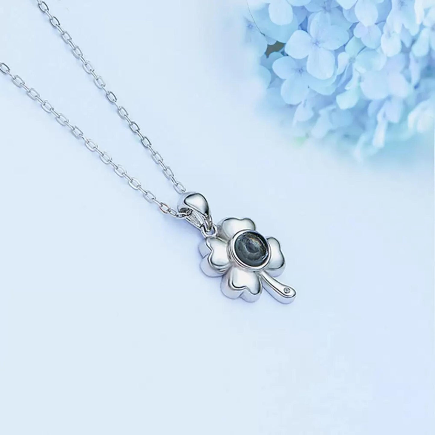 Four Leaf Clover Photo Projection Necklace