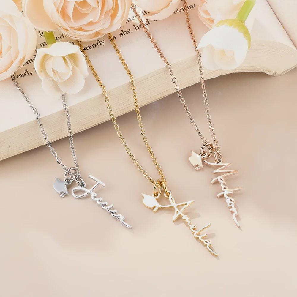 Dainty Graduation Cap Necklace with Name