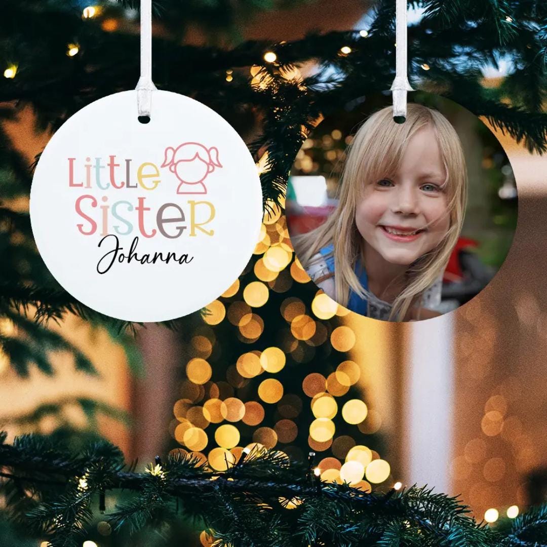 Weihnachtsbaumschmuck zum Aufhängen mit Foto für Geschwister, Ideen für personalisierte Weihnachtskugeln mit Foto, Weihnachtsdeko für die ganze Familie mit Foto