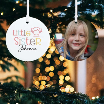 Weihnachtsbaumschmuck zum Aufhängen mit Foto für Geschwister, Ideen für personalisierte Weihnachtskugeln mit Foto, Weihnachtsdeko für die ganze Familie mit Foto