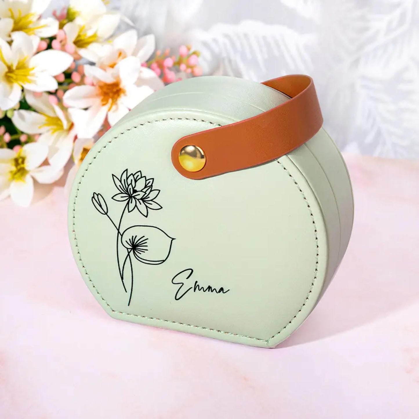 Personalisierte Schmucktasche mit Geburtsblume und Namen | Individuell gestaltete Reisetasche mit Blumenmuster für Damen | Geschenk zum Geburtstag, zur Hochzeit oder zum Jahrestag