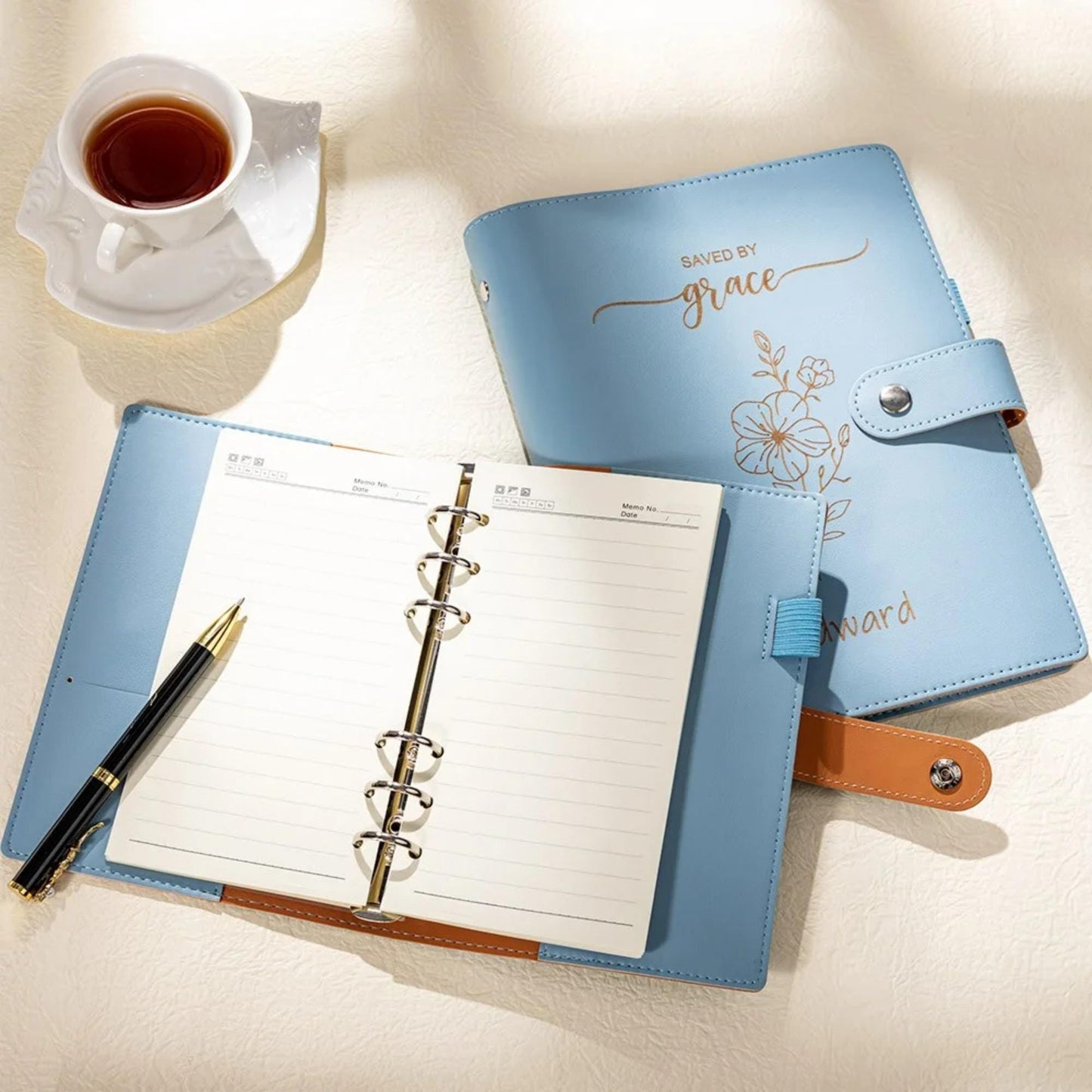 Personalisiertes Geburtsblumen-Gebetsjournal | Christliches Bibelstudien-Notizbuch aus Leder, Dankbarkeitstagebuch für Frauen | Geschenk zum Geburtstag oder Muttertag