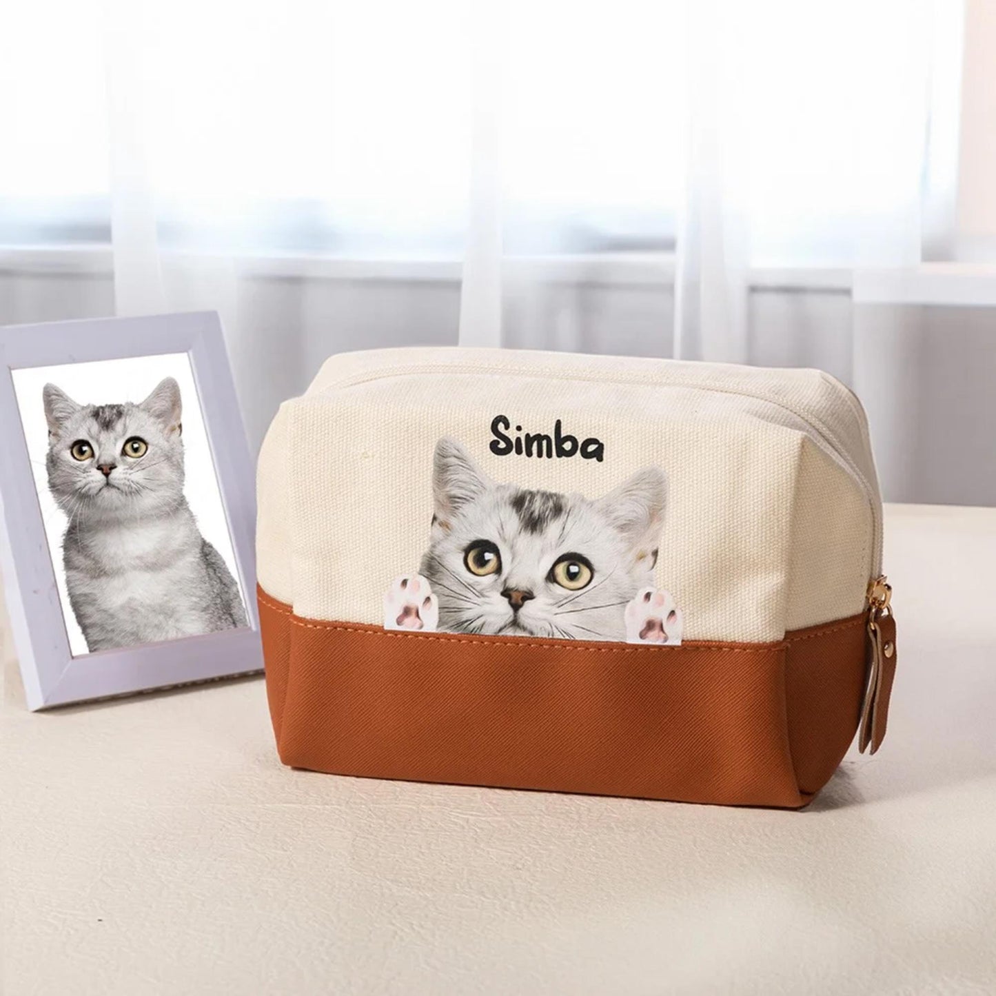 Custom Peeping Cat Portrait Makeup Pouch