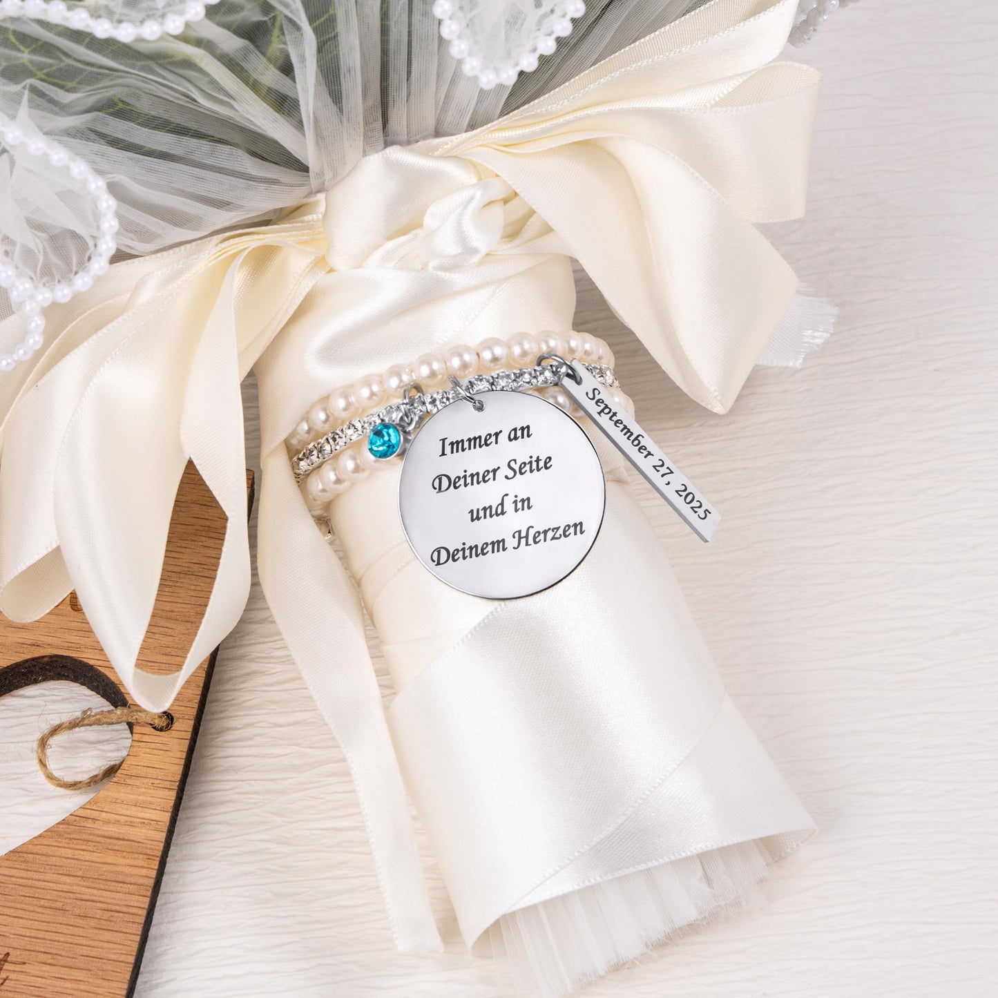 Custom Text Pearl Bouquet Charm
